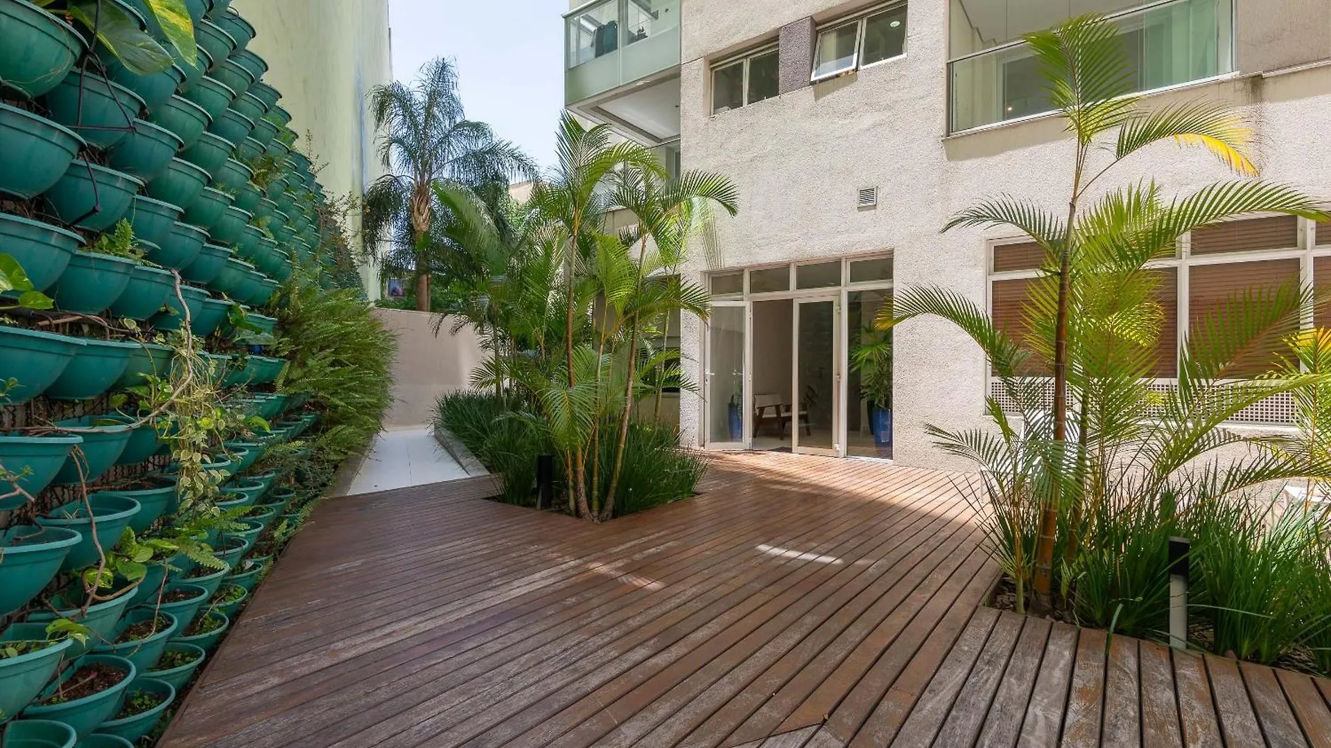 Flat Code Aclimacao - Piscina - Academia - Sauna - Pet E Infantil Sao Paulo 0*,  Brazil