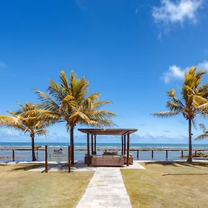 https://condominio-muro-alto-residence.portodegalinhashotels.com